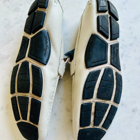 Salvatore Ferragamo Sardegna Driving Shoes (Men\'s Size 15) | White / Navy main image 5